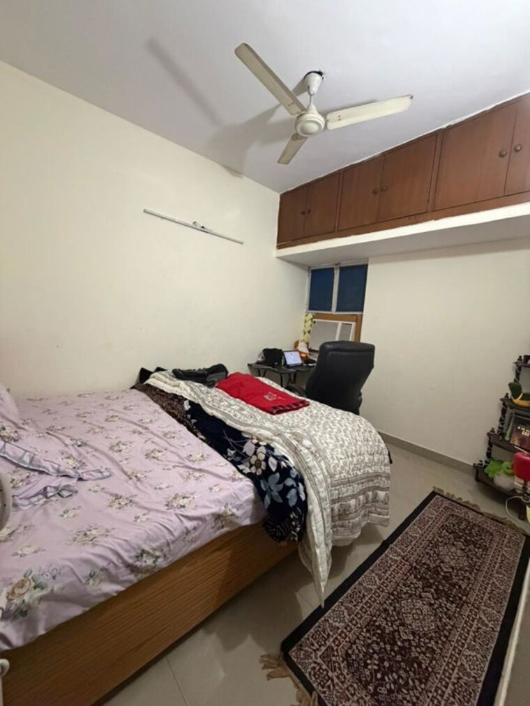 Bedroom, arun-vihar 1 RK 400 Sq.Ft. Apartment In Sector 29 Noida 10129283