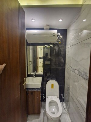 Bathroom in 2 BHK Builder Floor at Palam Vihar – for Rent