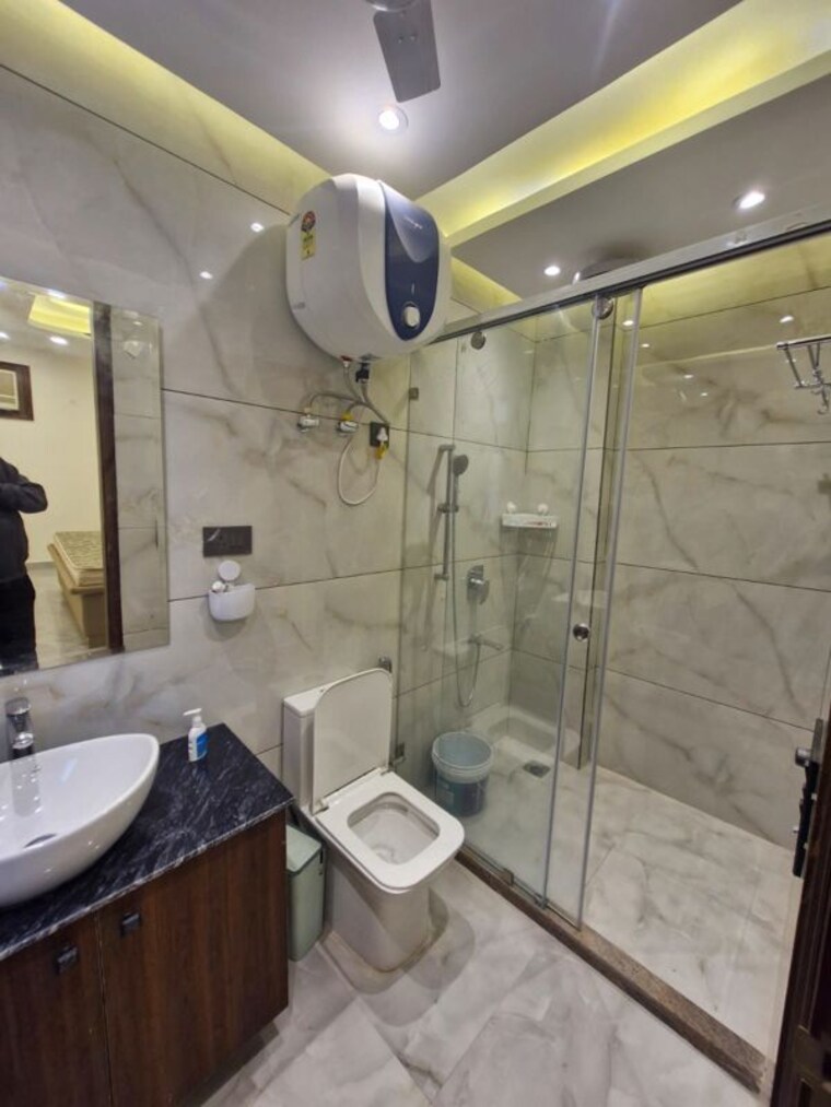 Master Bedroom, palam vihar 2 Bedroom 1600 Sq.Ft. Builder Floor In Palam Vihar Gurgaon 10129287