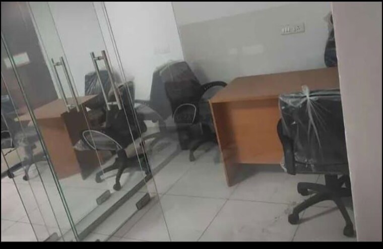 Team Area, chandigarh-citi-center Commercial Office Space 500 Sq.Ft. In Vip Road Zirakpur 10129288