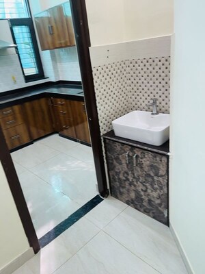 Kitchen in 2.5 BHK Builder Floor at Kardhani – for Rent