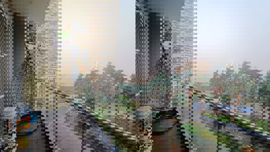 2 BHK + Servant Room 1480 Sq.Ft. Apartment in Microtek Greenburg