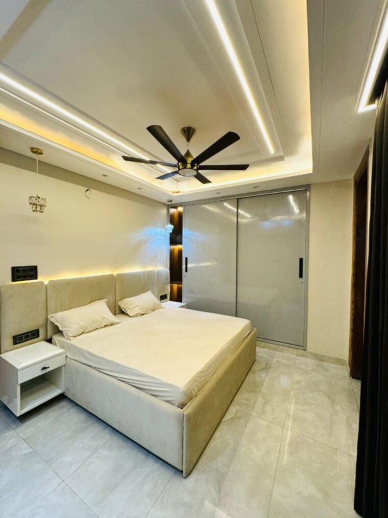 Master Bedroom, sector 16b 3 Bedroom 90 Sq.Yd. Villa In Sector 16b Noida 10129316