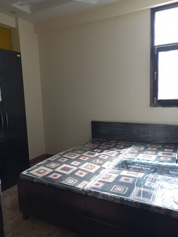 Bedroom in 3 BHK Builder Floor at RWA Apartments Sector 51, Sector 51 – for Rent