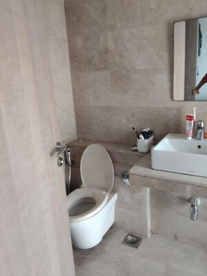 Bathroom in 2.5 BHK Apartment at Sheth Vasant Oasis, Andheri East – for Rent