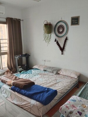 Living Room in 2.5 BHK Apartment at Sheth Vasant Oasis, Andheri East – for Rent