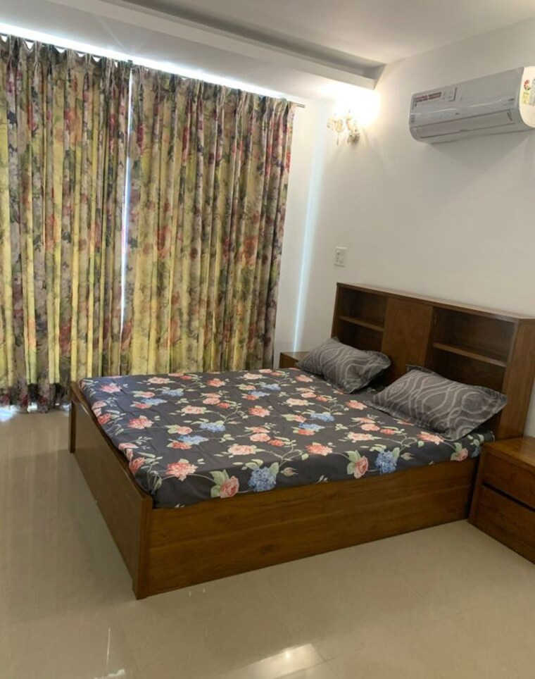 Bedroom, sector 126 3.5 Bedroom 2000 Sq.Ft. Apartment In Sector 126 Mohali 10014802