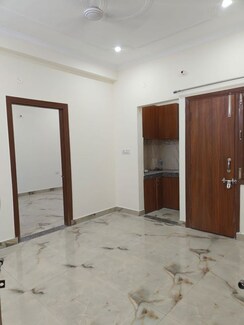 1 BHK + Pooja Room Builder Floor For Rent in Saket