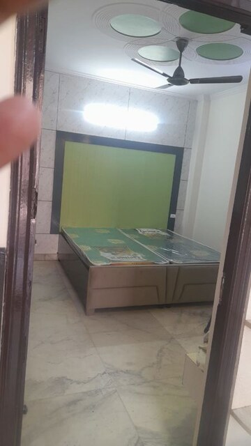 Bedroom in 2 BHK Builder Floor at Ramesh Nagar – for Rent