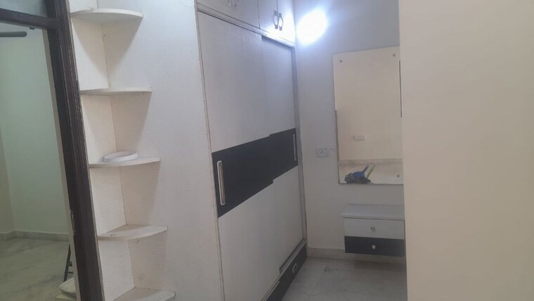 Bathroom, ramesh nagar 2 Bedroom 100 Sq.Yd. Builder Floor In Ramesh Nagar Delhi 10129405