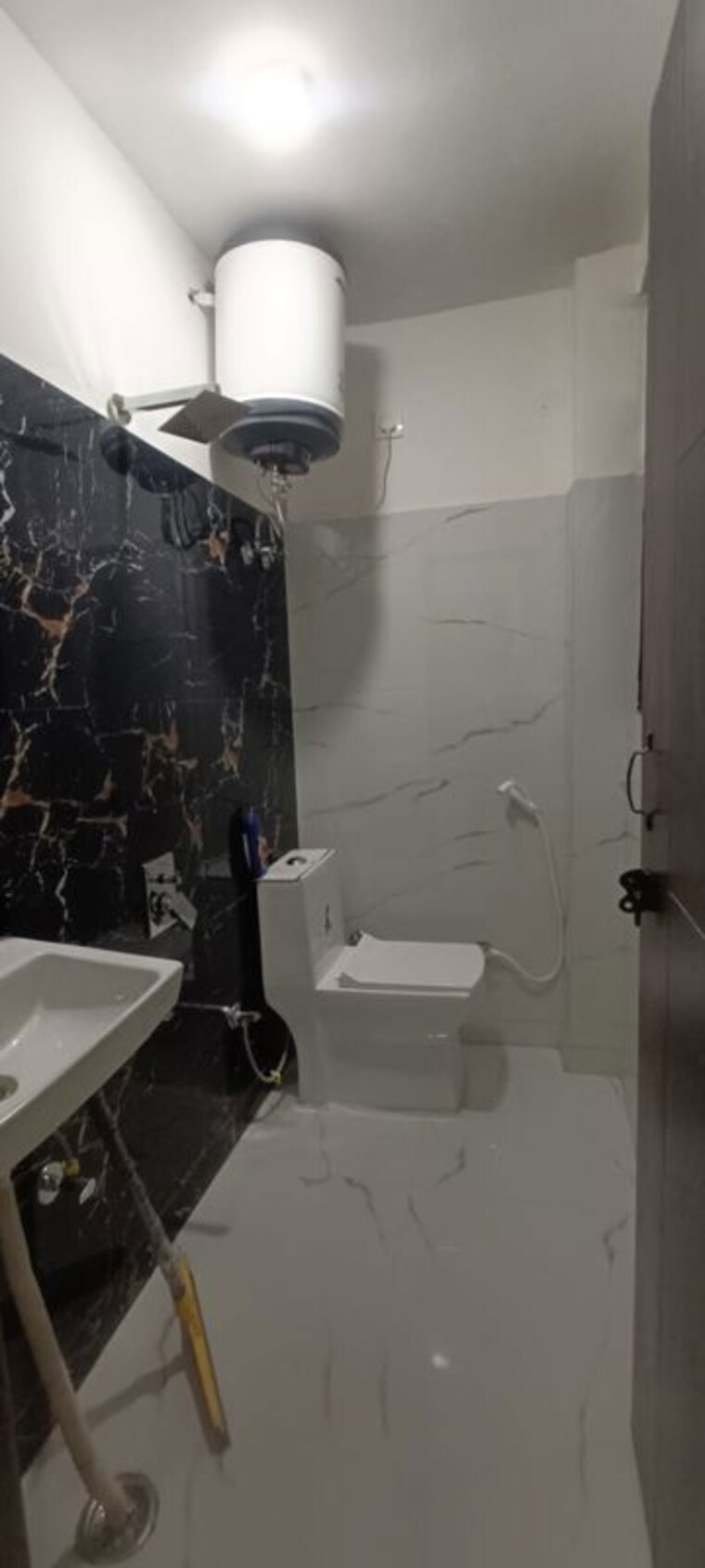 Bathroom, saket 1 Bedroom 640 Sq.Ft. Apartment In Saket Delhi 10129417