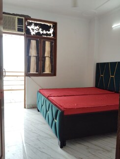 1 BHK Apartment For Rent in Saket