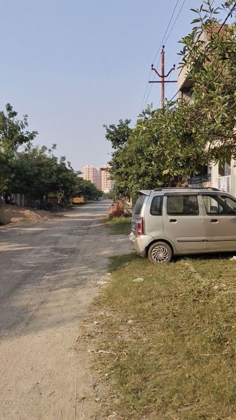  Parking, vrindavan yojna 3 Bedroom 2152 Sq.Ft. Independent House In Vrindavan Yojna Lucknow 10129430