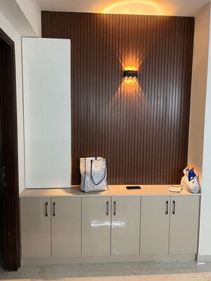 Furnished Amenities in 3.5 BHK Apartment at Smart World Gems, Sector 89 – for Rent