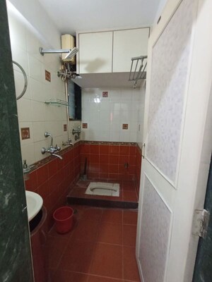 Bathroom in 2 BHK Apartment at Thakur Gayatri Satsang, Kandivali East – for Sale