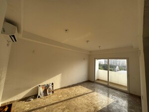 Room in 4 BHK Apartment at SS Linden, Sector 84 – for Rent