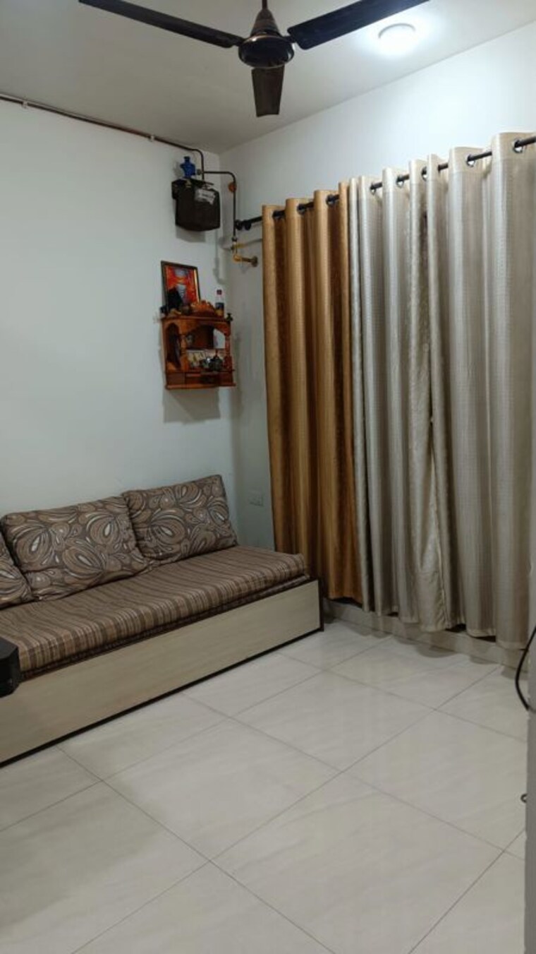 Living Room, lodha-crown-quality-homes 1 Bedroom 317 Sq.Ft. Apartment In Majiwada Thane 10129446