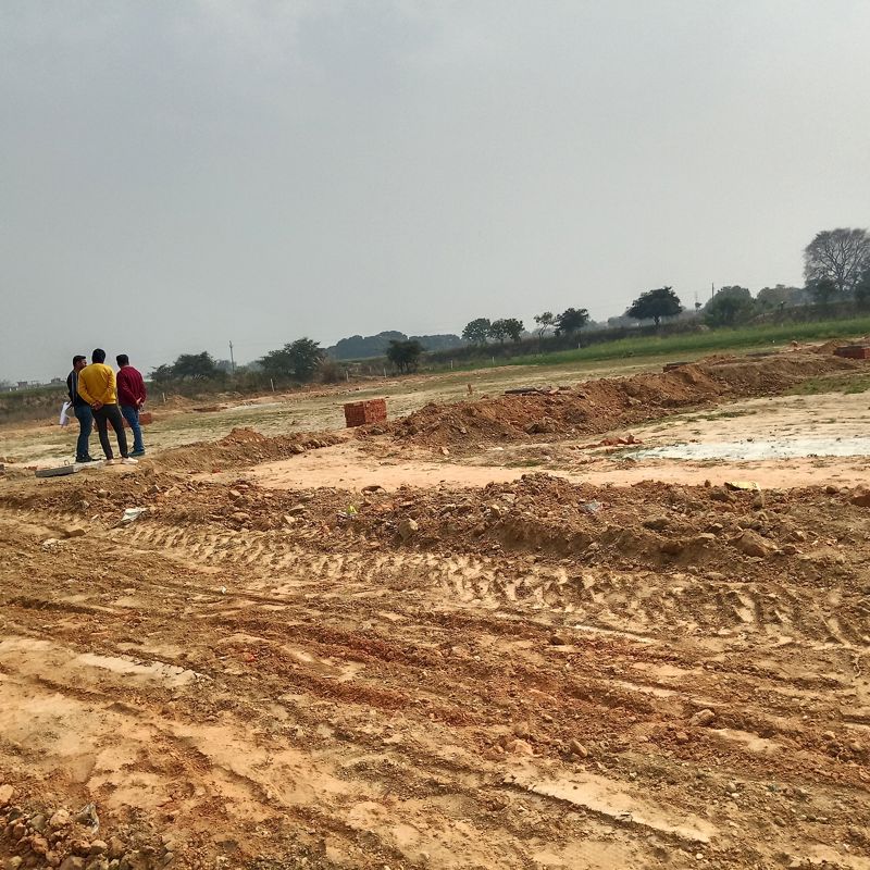 Plot For Sale in Rohania