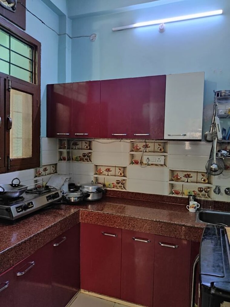 Kitchen, gomti nagar 2.5 Bedroom 1250 Sq.Ft. Builder Floor In Gomti Nagar Lucknow 10129476