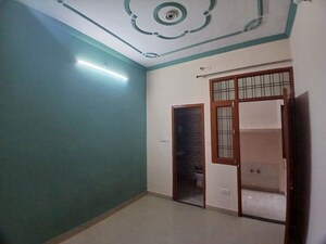 Room in 2 BHK Independent House at Kamta – for Rent