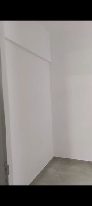 Room in 2 BHK Apartment at Sheth Vasant Blossom, Marol – for Rent