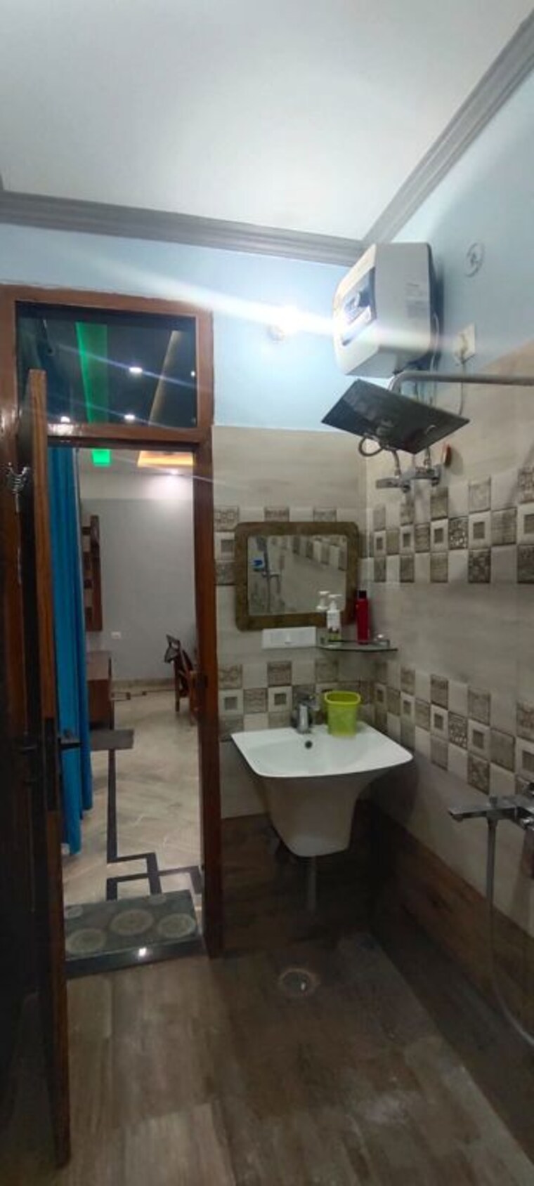 Master Bedroom, dayal-friends-colony 2 Bedroom 1200 Sq.Ft. Independent House In Amar Shaheed Path Lucknow 10129505