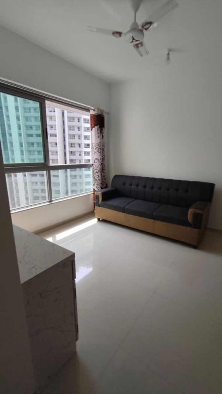 Kitchen, kalpataru-immensa 2 Bedroom 598 Sq.Ft. Apartment In Kolshet Road Thane 10129513
