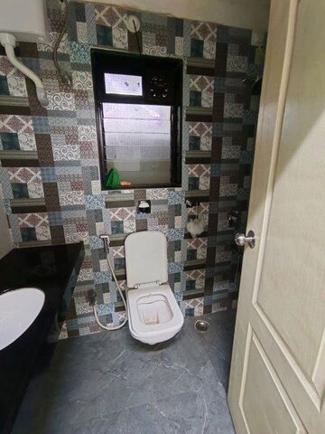 Bathroom in 1 BHK Apartment at Simran Heights Chembur, Chembur – for Rent