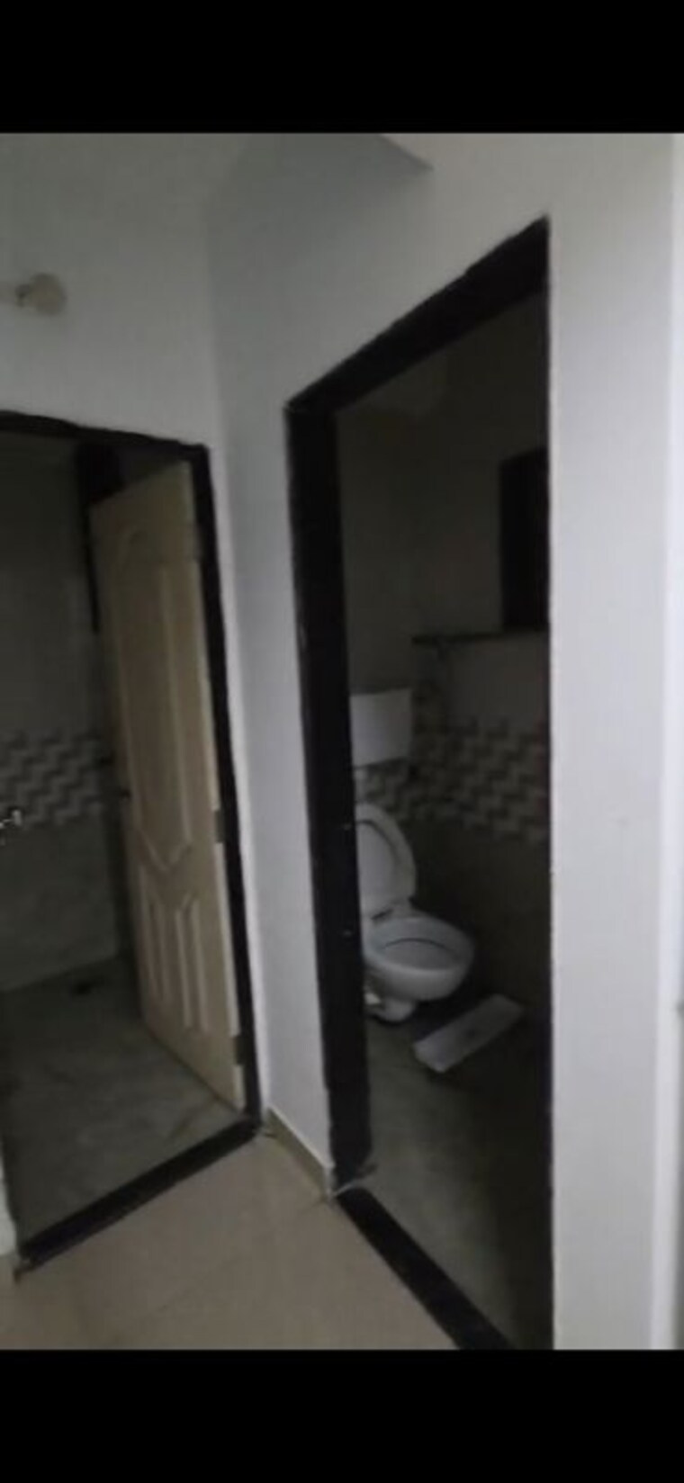 Bathroom, swarajya-hind-chs 1 Bedroom 320 Sq.Ft. Apartment In Malad West Mumbai 10129516