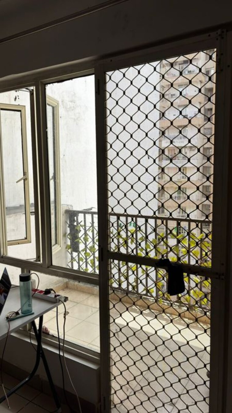 Balcony, emaar-palm-gardens 3.5 Bedroom 1900 Sq.Ft. Apartment In Sector 83 Gurgaon 10129462