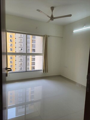 Room in 3 BHK Apartment at Pride Purple Park Titan, Hinjewadi – for Rent