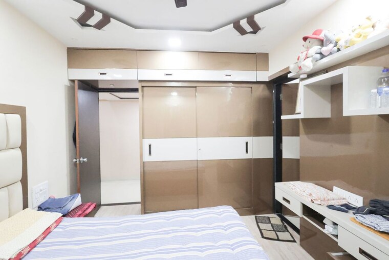 Bedroom, lodha-splendora  1000 Sq.Ft. Apartment In Ghodbunder Road Thane 10129523