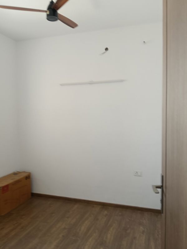 2.5 BHK + Study Room Apartment For Rent in Wal Street 88A
