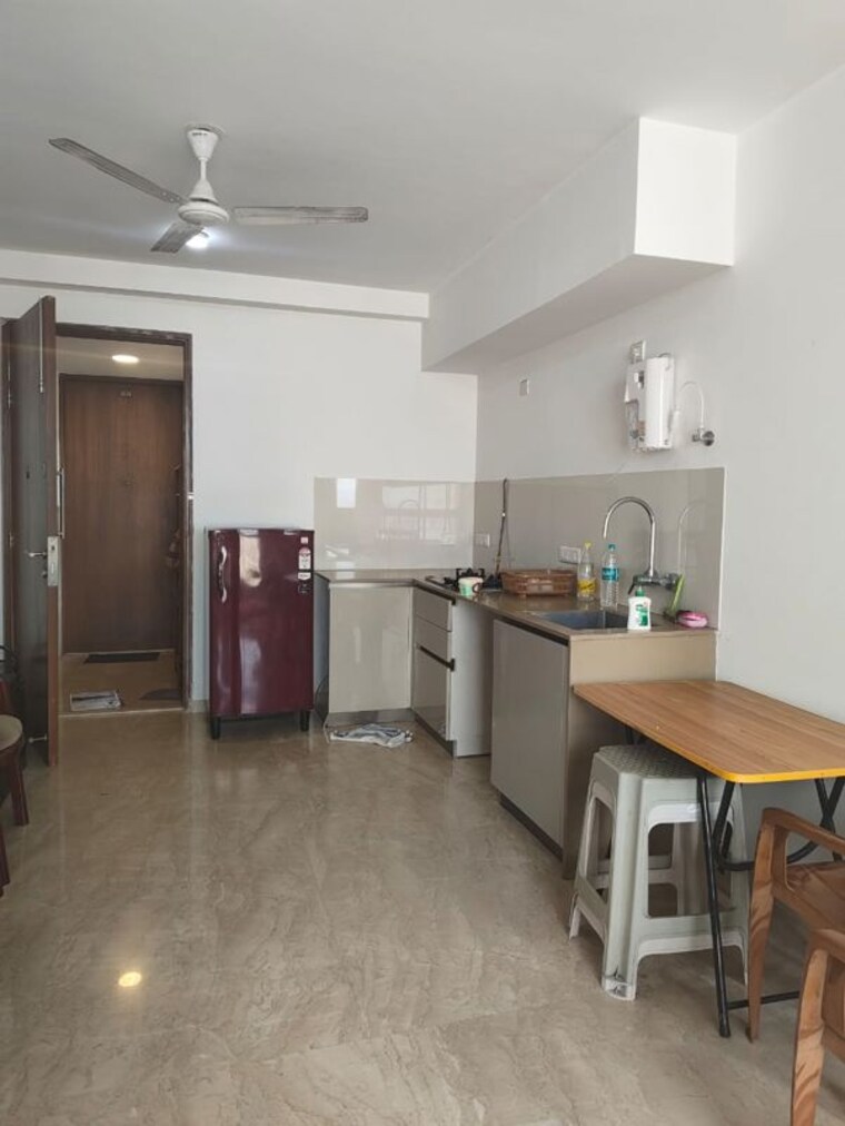 Kitchen, hiranandani estate 1 Bedroom 450 Sq.Ft. Builder Floor In Hiranandani Estate Thane 10129534