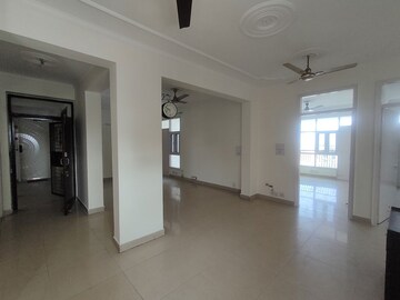 Room in 3.5 BHK Apartment at New Media CGHS Ltd, Sector 47 – for Rent