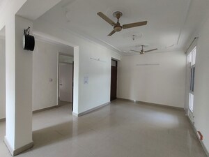 Room in 3.5 BHK Apartment at New Media CGHS Ltd, Sector 47 – for Rent