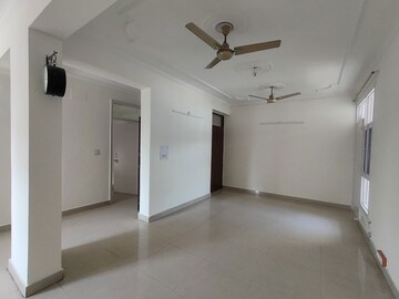 Room in 3.5 BHK Apartment at New Media CGHS Ltd, Sector 47 – for Rent