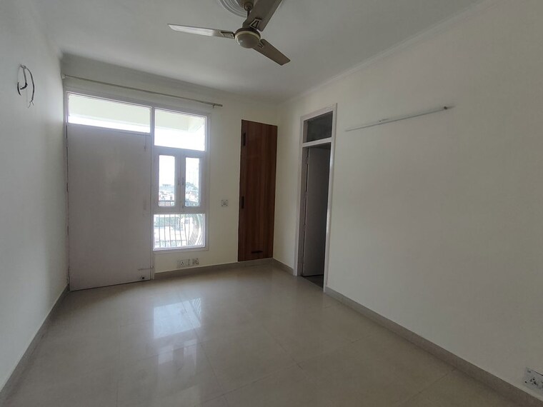 Room, new-media-cghs-ltd 3.5 Bedroom 2200 Sq.Ft. Apartment In Sector 47 Gurgaon 10129565