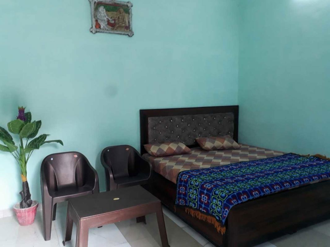 Pg For Rent in Vineet Khand