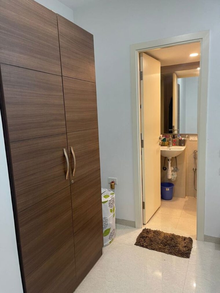 Room, hiranandani estate 1 Bedroom 450 Sq.Ft. Builder Floor In Hiranandani Estate Thane 10129576