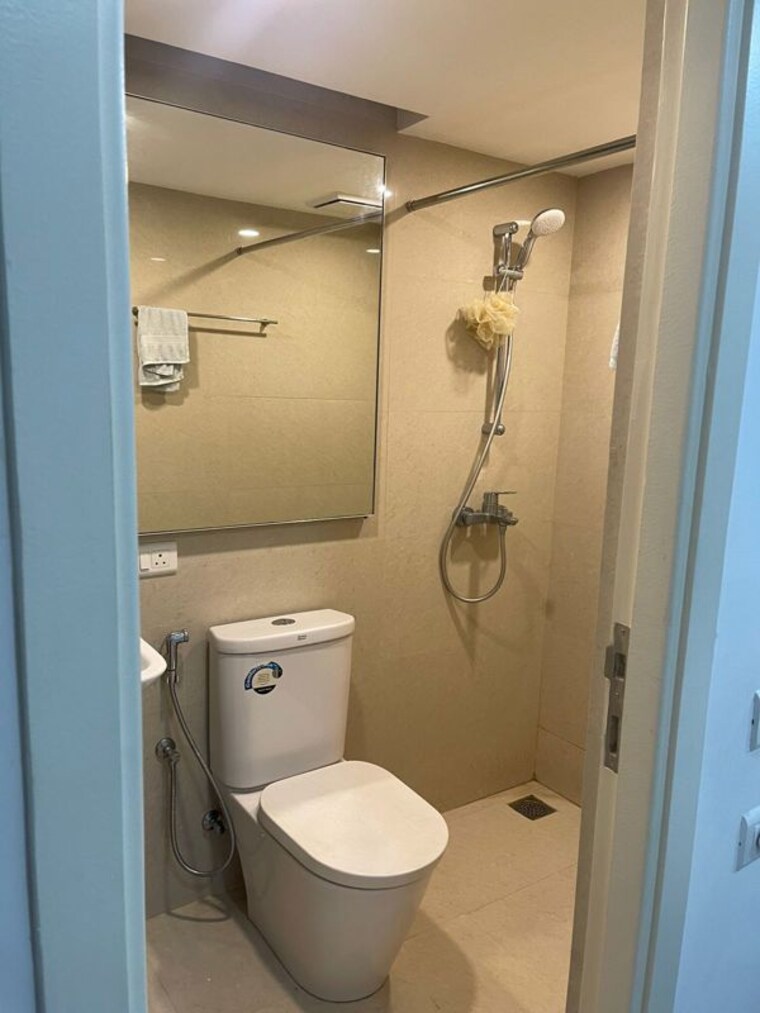 Bathroom, hiranandani estate 1 Bedroom 450 Sq.Ft. Builder Floor In Hiranandani Estate Thane 10129576