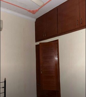 Room in 2 BHK Builder Floor at Sector 23 – for Rent