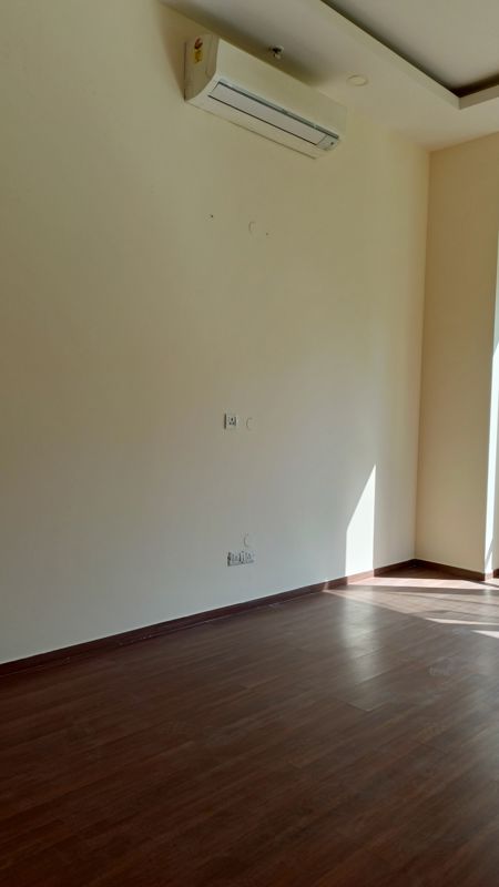 2 BHK + Extra Room 1200 Sq.Ft. Apartment in Pioneer Park Phase 1