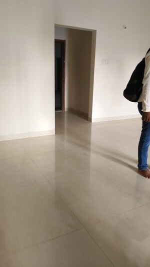 Room in 3.5 BHK Apartment at Atul Westernhills, Baner – for Rent