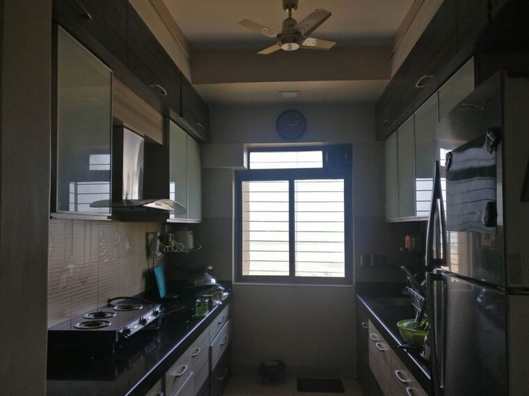 Kitchen, lodha-splendora  741 Sq.Ft. Apartment In Ghodbunder Road Thane 10129614