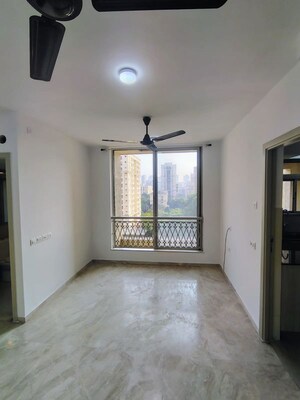 Room in 1 BHK Builder Floor at Hiranandani The Walk Ventana A & B, Ghodbunder Road – for Rent