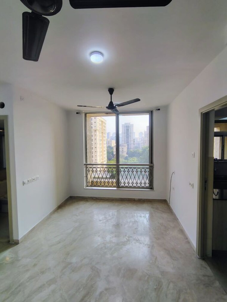 Room, hiranandani-the-walk-ventana-a-b 1 Bedroom 450 Sq.Ft. Builder Floor In Ghodbunder Road Thane 10129628