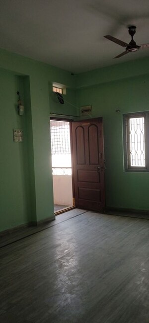 Room in 2 BHK Apartment at East Marredpally – for Rent