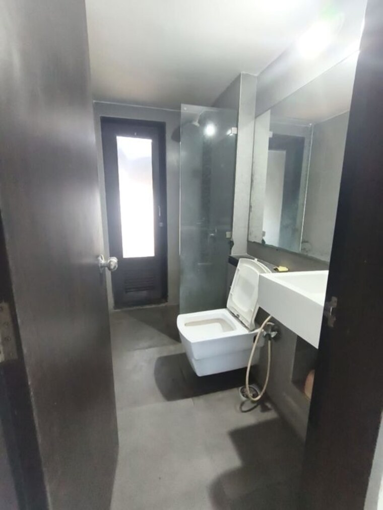 Bathroom, kesar-exotica 2.5 Bedroom 1215 Sq.Ft. Apartment In Kharghar Sector 10 Navi Mumbai 10129676