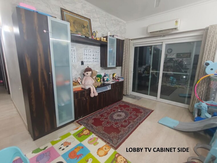 Bedroom, shree-vardhman-victoria 3 Bedroom 1950 Sq.Ft. Apartment In Sector 70 Gurgaon 10129722